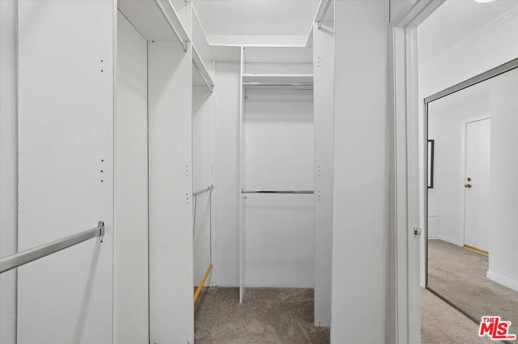 11286 Westminster Avenue 101, Los Angeles, California 90066 home-pic-24